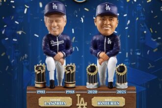 Tommy Lasorda, Dave Roberts, World Series, FOCO