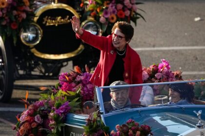 Billie Jean King, 2025 Rose parade