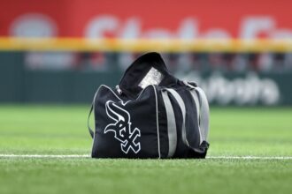 Chicago White Sox logo, duffle bag