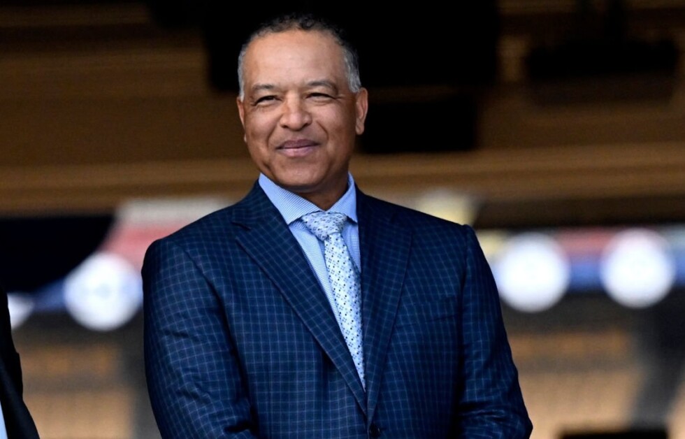 Dodgers Manager Dave Roberts Visited Palisades Charter High School