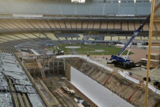 Dodger Stadium, Construction