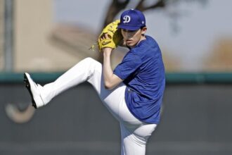 Roki Sasaki, 2025 Dodgers Spring Training, Dodgers workout