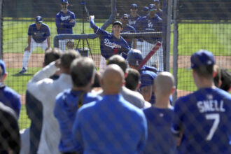 Roki Sasaki, Bob Geren, Mark Prior, Blake Snell, Jon SooHoo, Dodgers workout, 2025 Spring Training