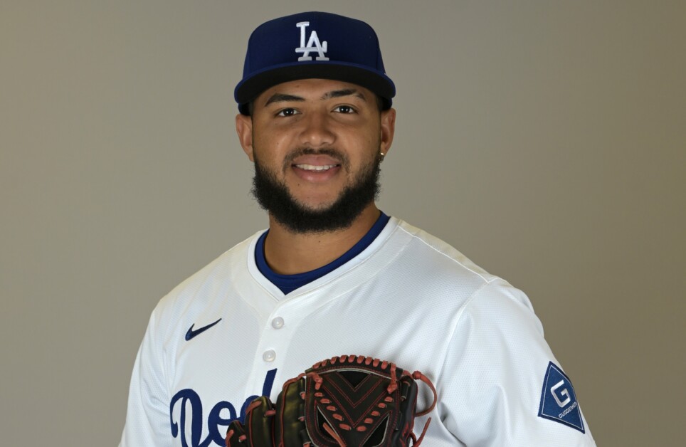 Dodgers Trade Carlos Duran To Royals For Kris Bubic