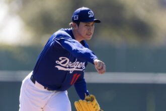 Roki Sasaki, Dodgers workout, 2025 Spring Training