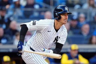 Cody Bellinger, torpedo bat, bowling pin bat