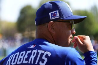 Dave Roberts, 2025 Spring Training