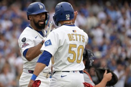 Teoscar Hernández, Mookie Betts, Dodgers gold series jersey, MLB gold program, Opening Day 2025