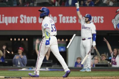 Adolis García, walk-off home run