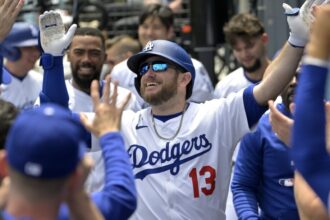 Max Muncy, Teoscar Hernández, Andy Pages