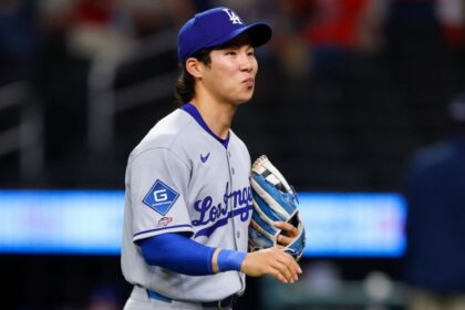 Hyeseong Kim, MLB debut jersey patch, Dodgers win