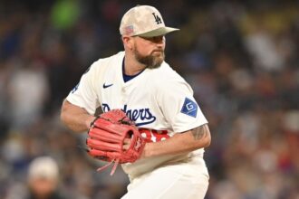Kirby Yates, Freeway Series, Armed Forces Weekend