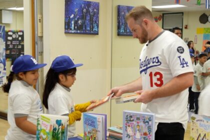 Max Muncy, Los Angeles Dodgers Foundation, Gabriella Charter School