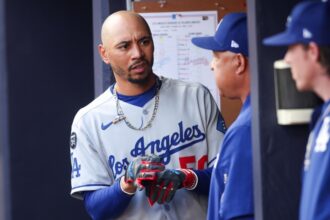 Mookie Betts, Dave Roberts, Danny Lehmann