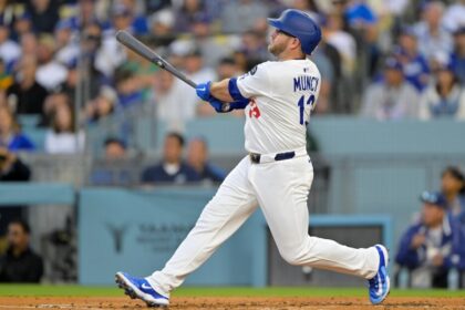 Max Muncy