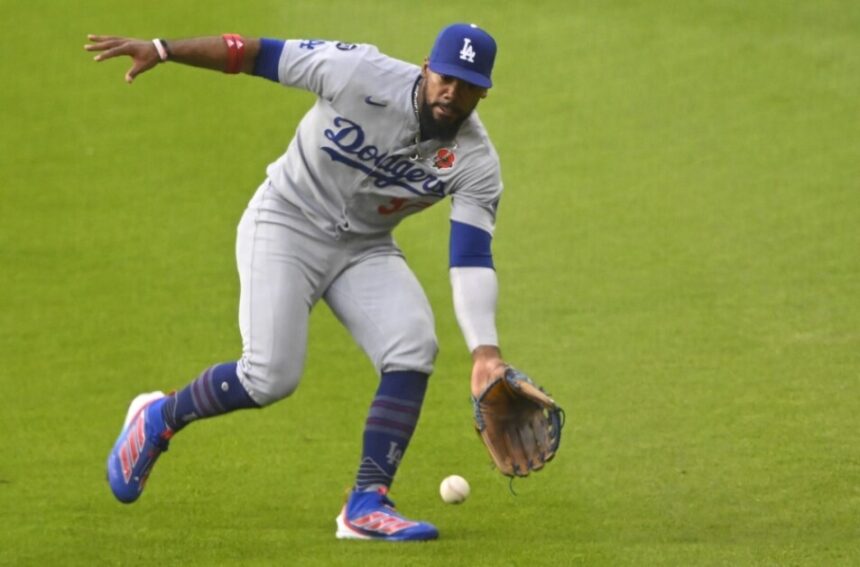 Teoscar Hernández, Memorial Day