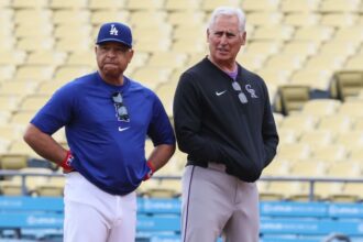 Dave Roberts, Bud Black