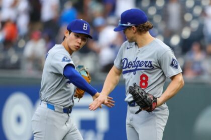 Kiké Hernández, Hyeseong Kim, Dodgers win, Salute to the Negro Leagues Game, Brooklyn hat