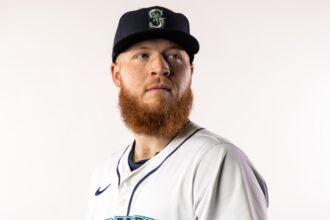 Will Klein, Mariners photo day, 2025 Spring Training