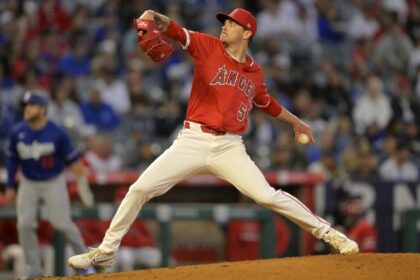 Garrett McDaniels, Max Muncy, Freeway Series, 2025 Spring Training