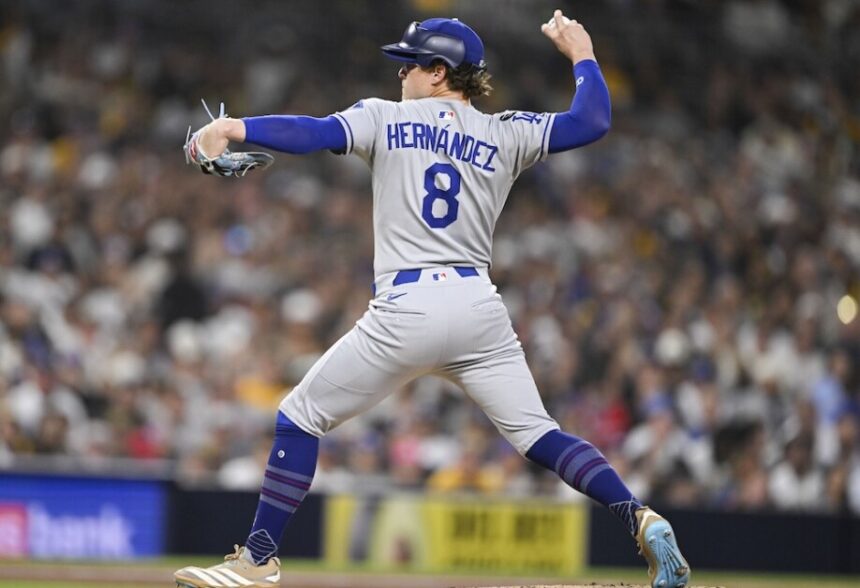 Kiké Hernández pitching helmet
