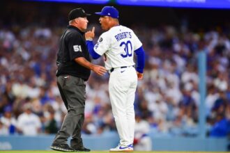 Dave Roberts ejected