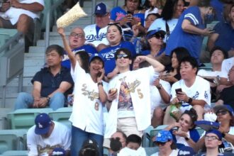 Dodgers fans, gold series jerseys