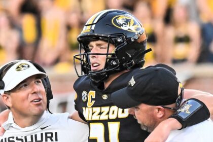 Eli Drinkwitz, Sam Horn