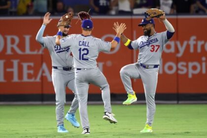 Alex Call, Andy Pages, Teoscar Hernández, Dodgers win, Dodgers celebration