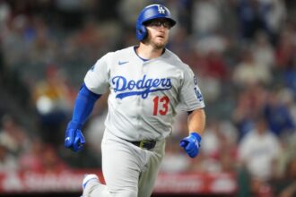Max Muncy, Freeway Series
