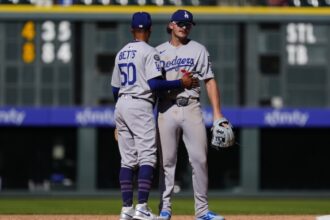 Mookie Betts, Alex Freeland, Dodgers win