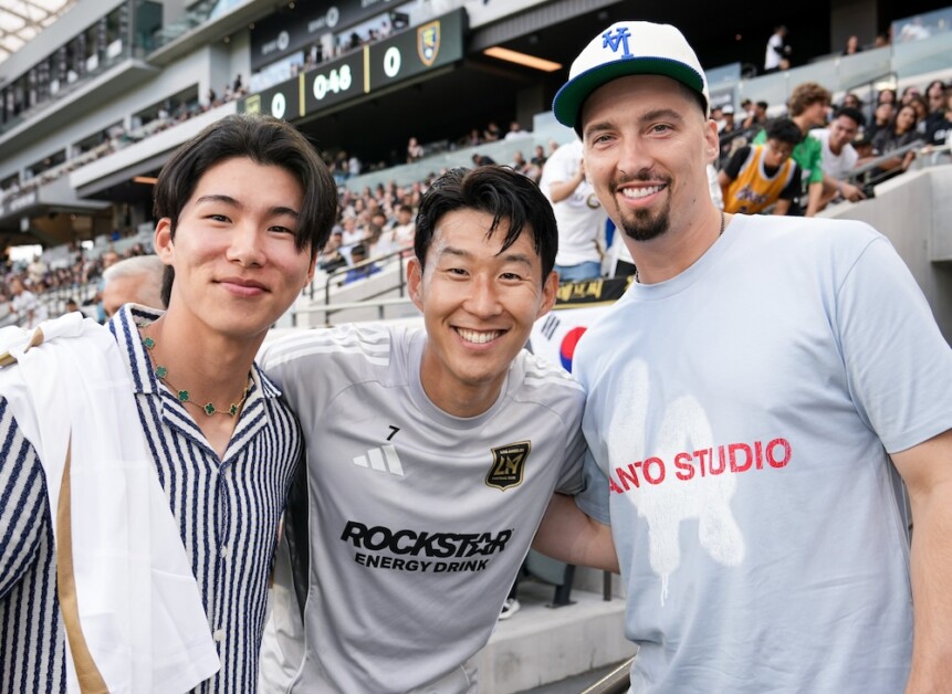 Dodgers Video: Hyeseong Kim & Blake Snell Watch Son-Heung Min At LAFC Game