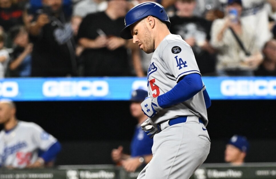 Freddie Freeman expresses frustration and concern with Dodgers