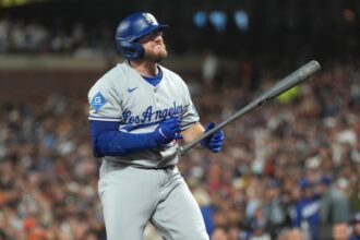 Max Muncy hit by pitch