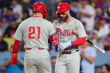 Kyle Schwarber, Bryce Harper, Roberto Clemente Day