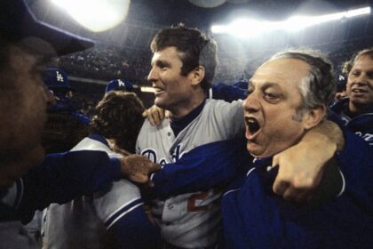 Tommy John, Tommy Lasorda, Dodgers win