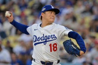 Yoshinobu Yamamoto, 2025 Wild Card Series