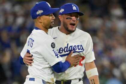 Mookie Betts, Miguel Rojas, Dodgers win, 2025 Wild Card Series