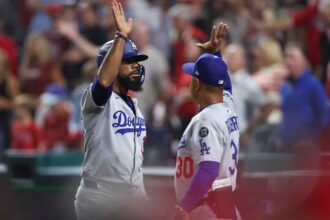 Teoscar Hernández, Dave Roberts, 2025 NLDS