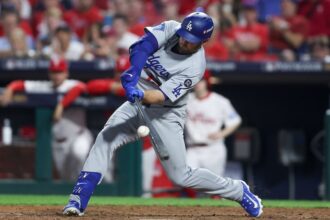 Max Muncy, 2025 NLDS