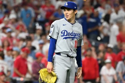 Roki Sasaki, 2025 NLDS