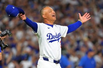 Dave Roberts, Dodgers walk-off win, 2025 NLDS