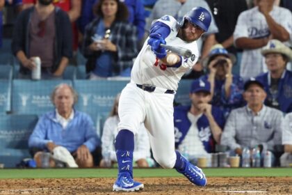 Max Muncy, 2025 NLDS