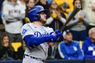 Max Muncy, 2025 NLCS