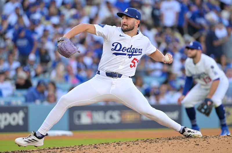 Alex Vesia, Max Muncy, 2025 NLCS