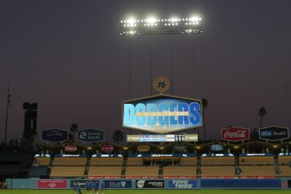 Dodgers win, 2025 NLCS