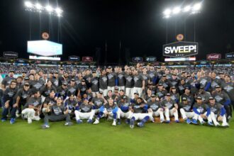 Dave Roberts, Teoscar Hernández, Dodgers win, 2025 NLCS