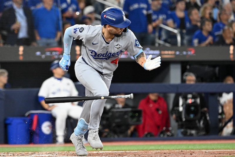 Dave Roberts answers if Dodgers are considering change with Andy Pages