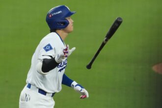 Shohei Ohtani bat flip, 2025 World Series