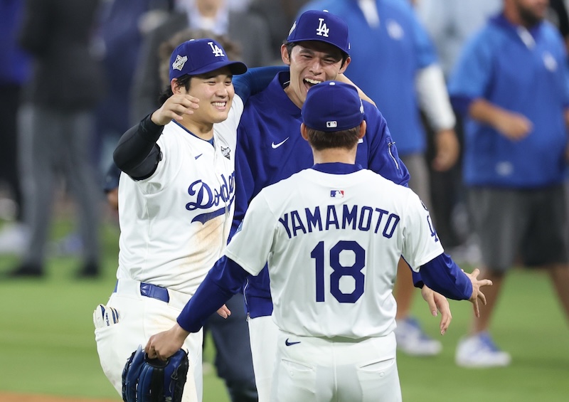 Roki Sasaki, Shohei Ohtani & Yoshinobu Yamamoto Make MLB History